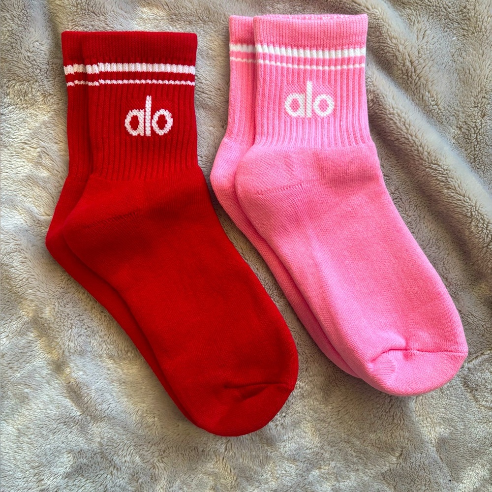 2 pack alo yoga unisex throwback half crew socks brand new - Picture 1 of 1